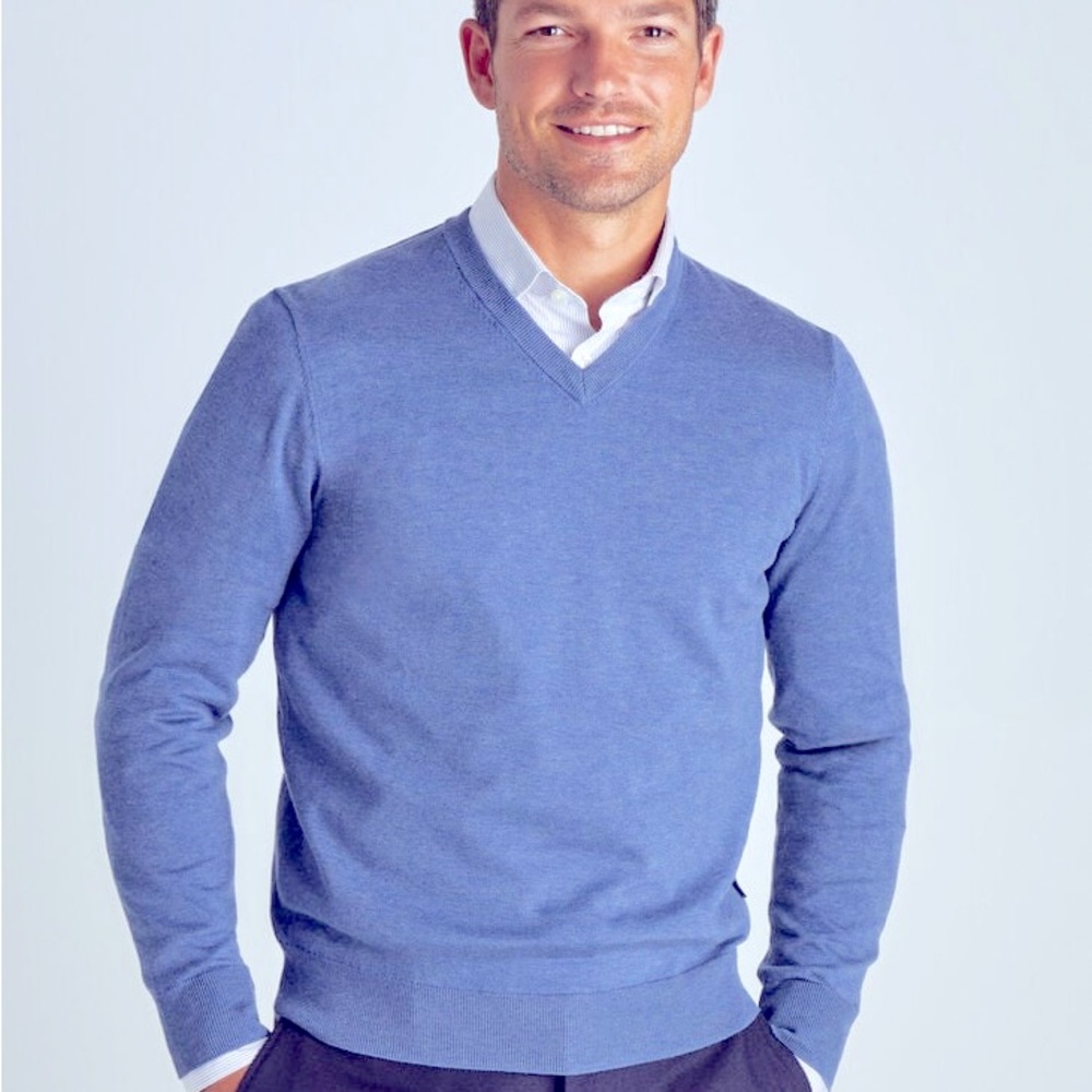 Falconnable men’s lightweight v neck cashmere blend sweater size large